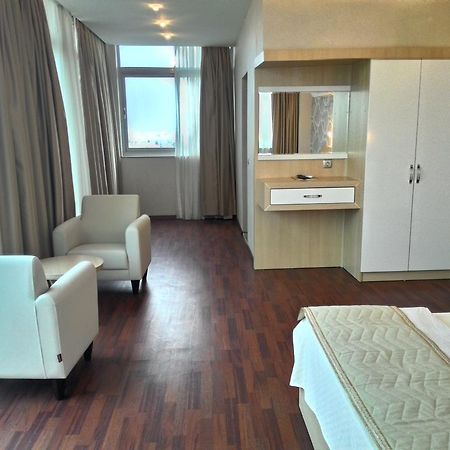 Gueney Adana Otel Exterior photo