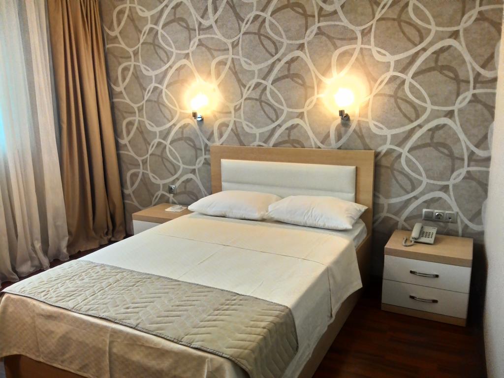 Gueney Adana Otel Room photo